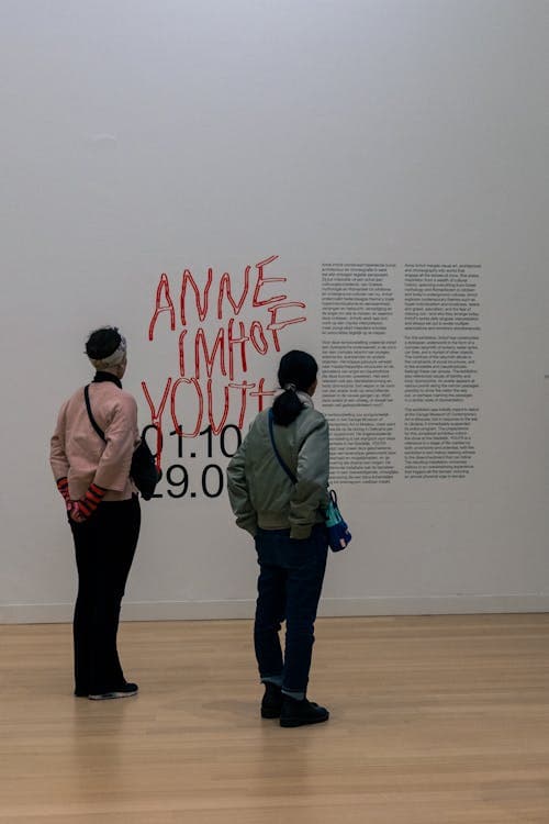 Caring for Art: Simple Maintenance Every Collector Should Know (Easy Methods)