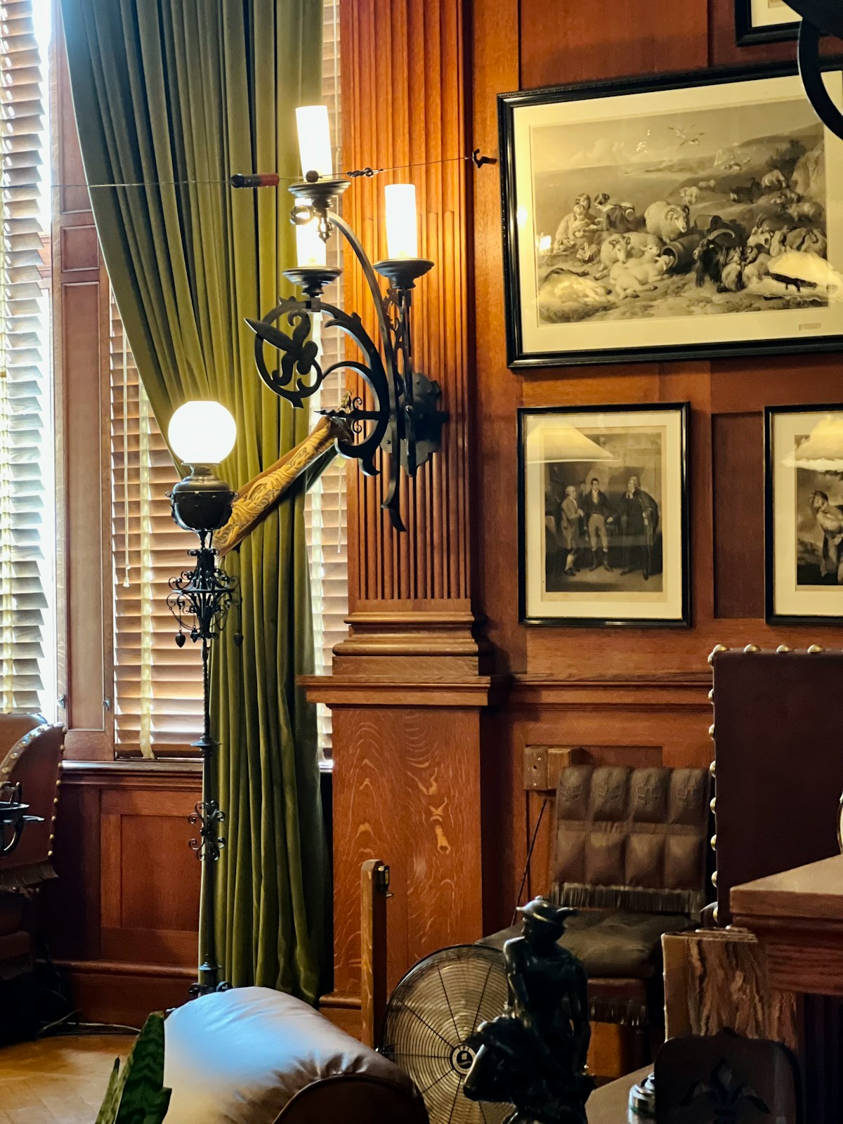 What to Do with Inherited Art: The Complete Guide to Valuing, Keeping, Selling, or Donating Family Artwork