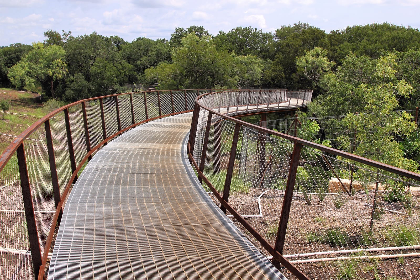 Oak-shaded Hill Country ranchland on the Boerne edge northwest of San Antonio
